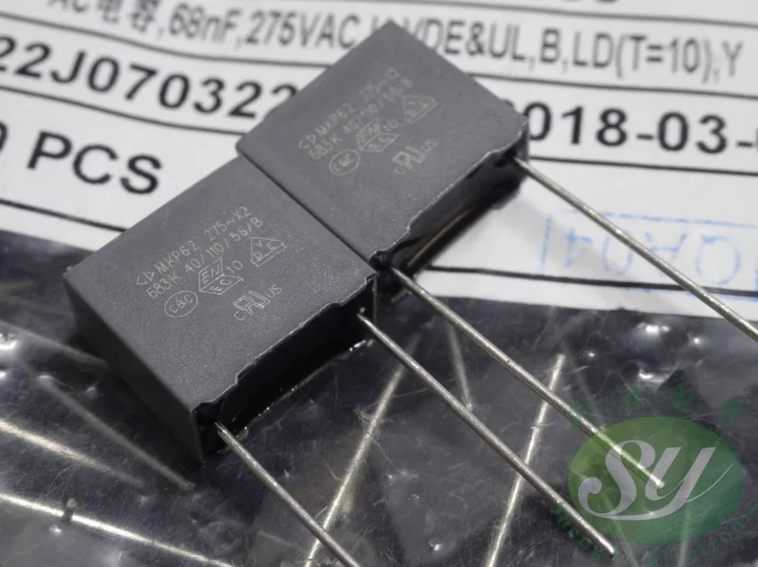 

20PCS MKP62 0.068uf/275vAC 68nf 683 new 10mm film capacitor
