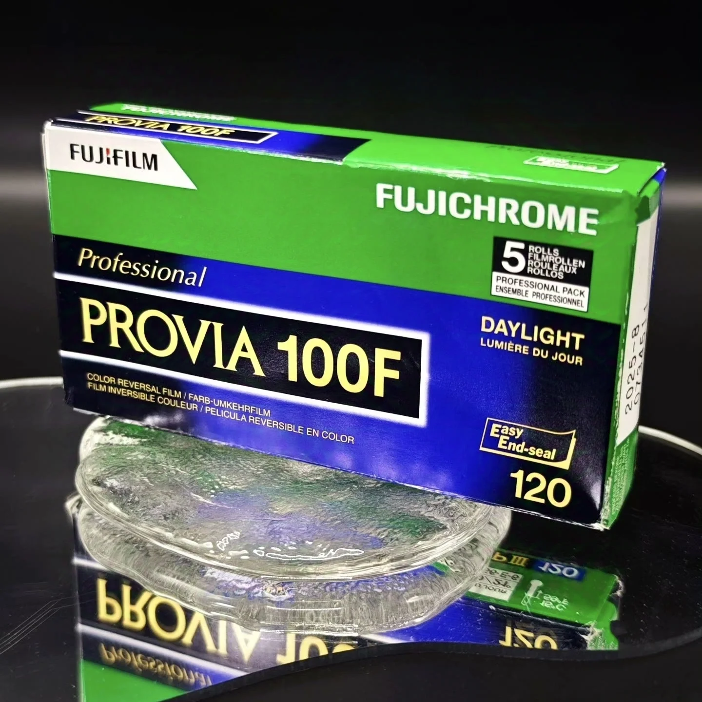 Original 1-5 Rolls Fujifilm PROVIA 100F 120 Color Reversal Film RDP3 Positive Film Film Single Roll Price Daylight Type