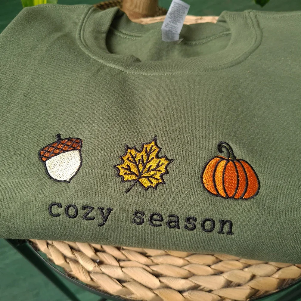 Cozy Season Fall Embroidered Sweatshirt Unisex Men Women Loose Thick Fleece Pullover Vintage Style Crewneck Casual Clothes