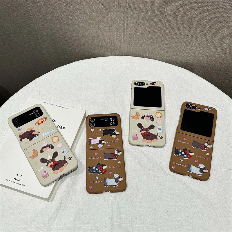 Cartoon Snack Dog Phone Case for Samsung Galaxy Z Flip6 Hard Cover for Samsung Z Flip3 Zflip4 ZFlip5 Solid Shell Bracket