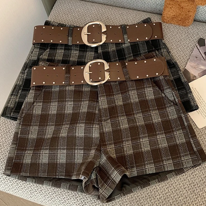 Winter Wollen Hoge Taille Shorts Vrouwen Vintage Plaid Shorts Broek Vrouwelijke Koreaanse Mode Slim Fit Uitloper Kort Met Riem 2025