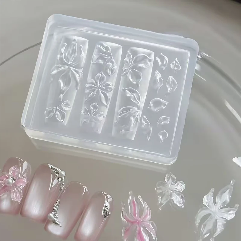 ~1Pc 3D Ice Crystal Flower Ice Creative Silicone Acrylic Nail Mold DIY Silicone Manicure Nail Art Decorations Mold.