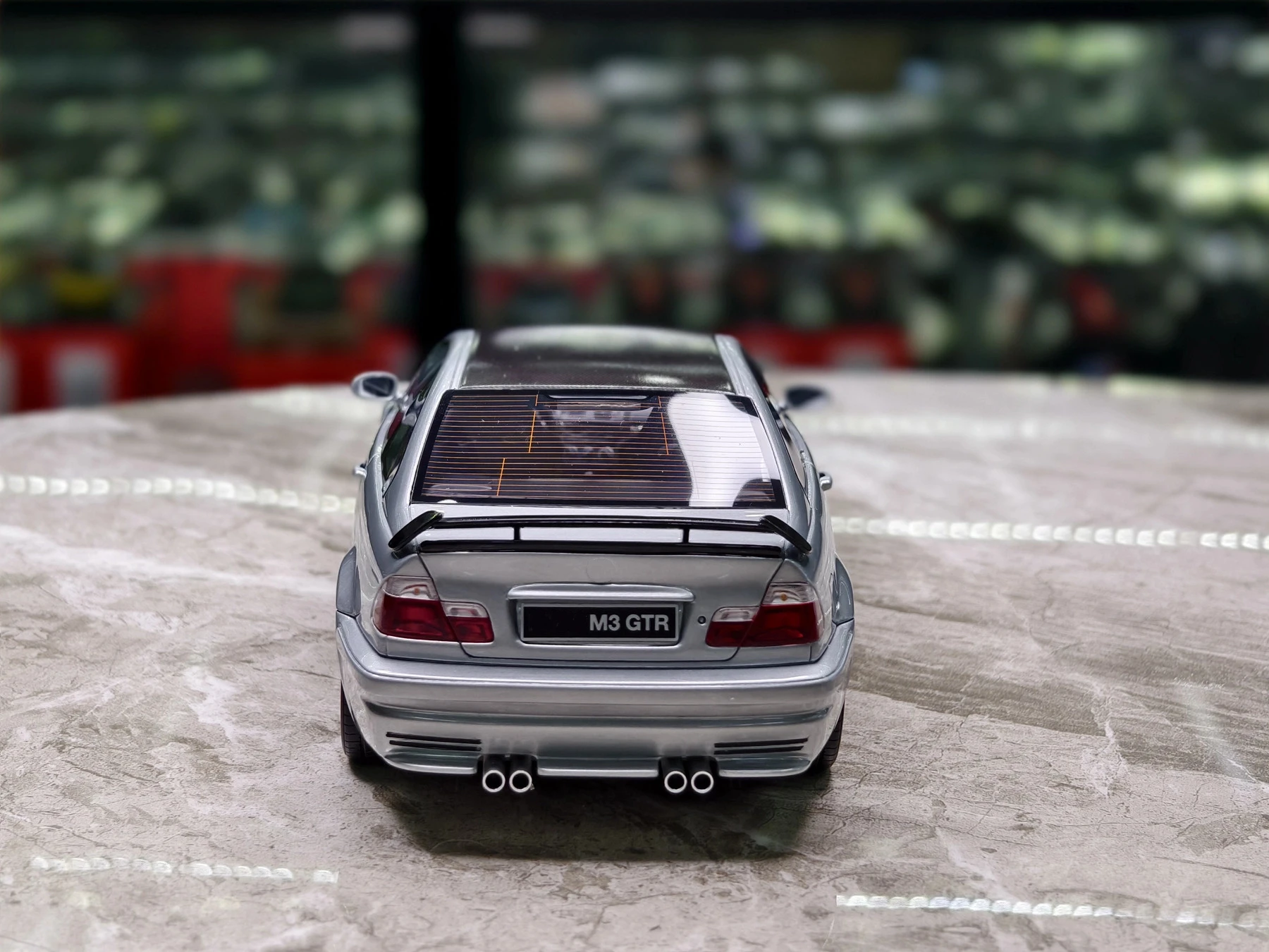 OTTO 1:18 E46 M3 GTR شارع تيتان 2001 محاكاة طبعة محدودة الراتنج معدن ثابت سيارة لعبة مجسمة هدية