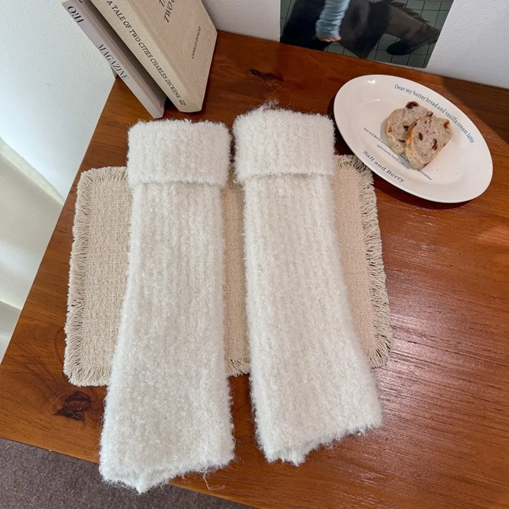 Thick Warm Knitted Leg Warmers Fleece Lining Knitted Texture Wool Blend Leg Warmers Stretchy Fabric Turn-Cuff Design