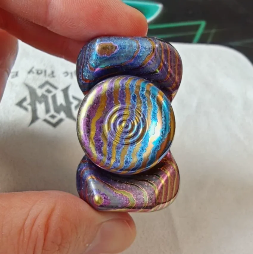 Used EDC CC-FK Ice Crystal Zircuti Hammer Gyroscope EDC Blue Pink Gold Pattern Spinner Fingertip Gyroscope Decompression Toys
