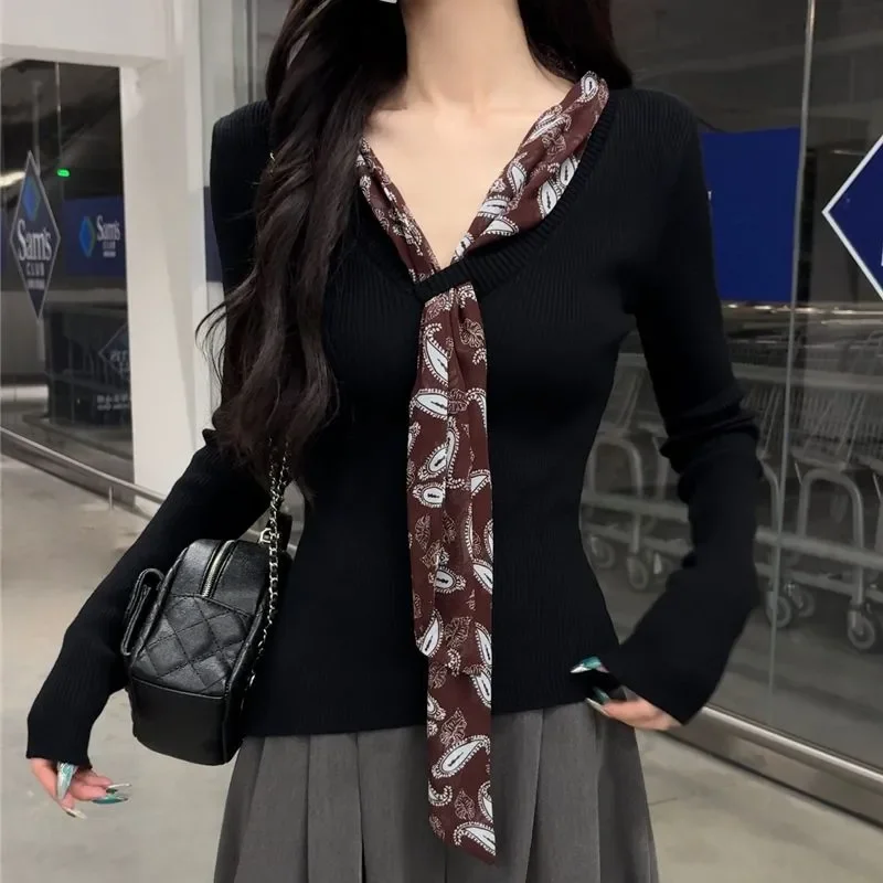 2025 AutumnWinter New Korean Style Slim Fashion Temperament Ribbon Chic V-Neck Long Sleeve Sweater for Women