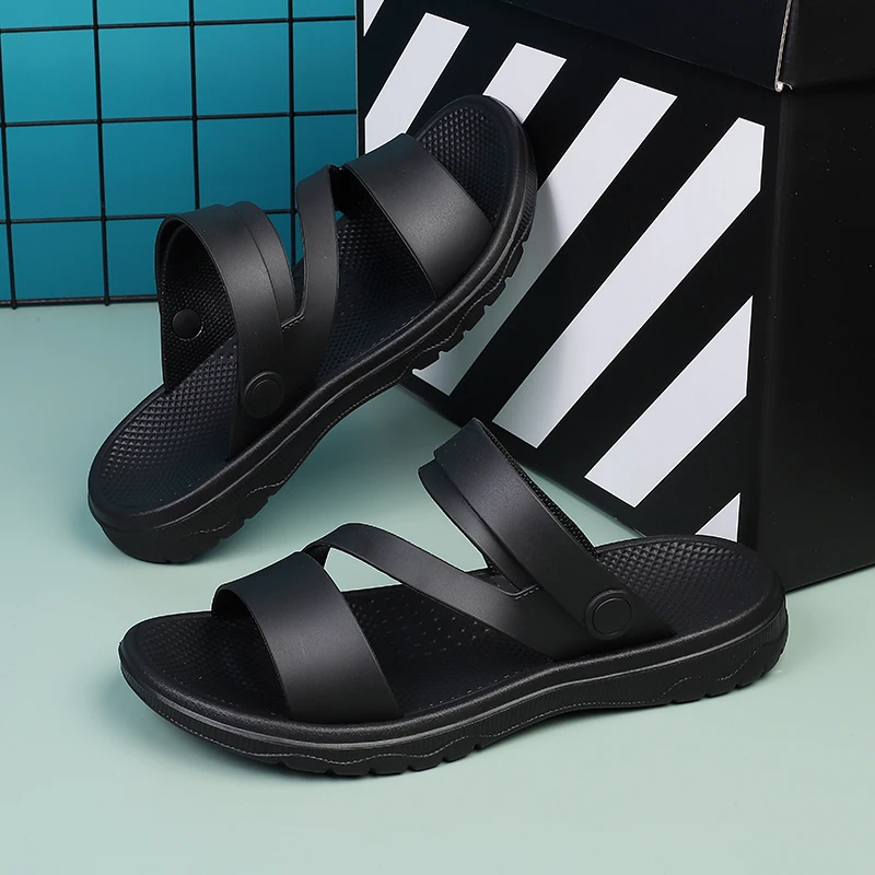 Herren-Sandalen 2025 Sommer Neue Dual-Funktions-Pantoffeln Herren-Strandschuhe Sportliche Rutschfeste Outdoor-Sandalen