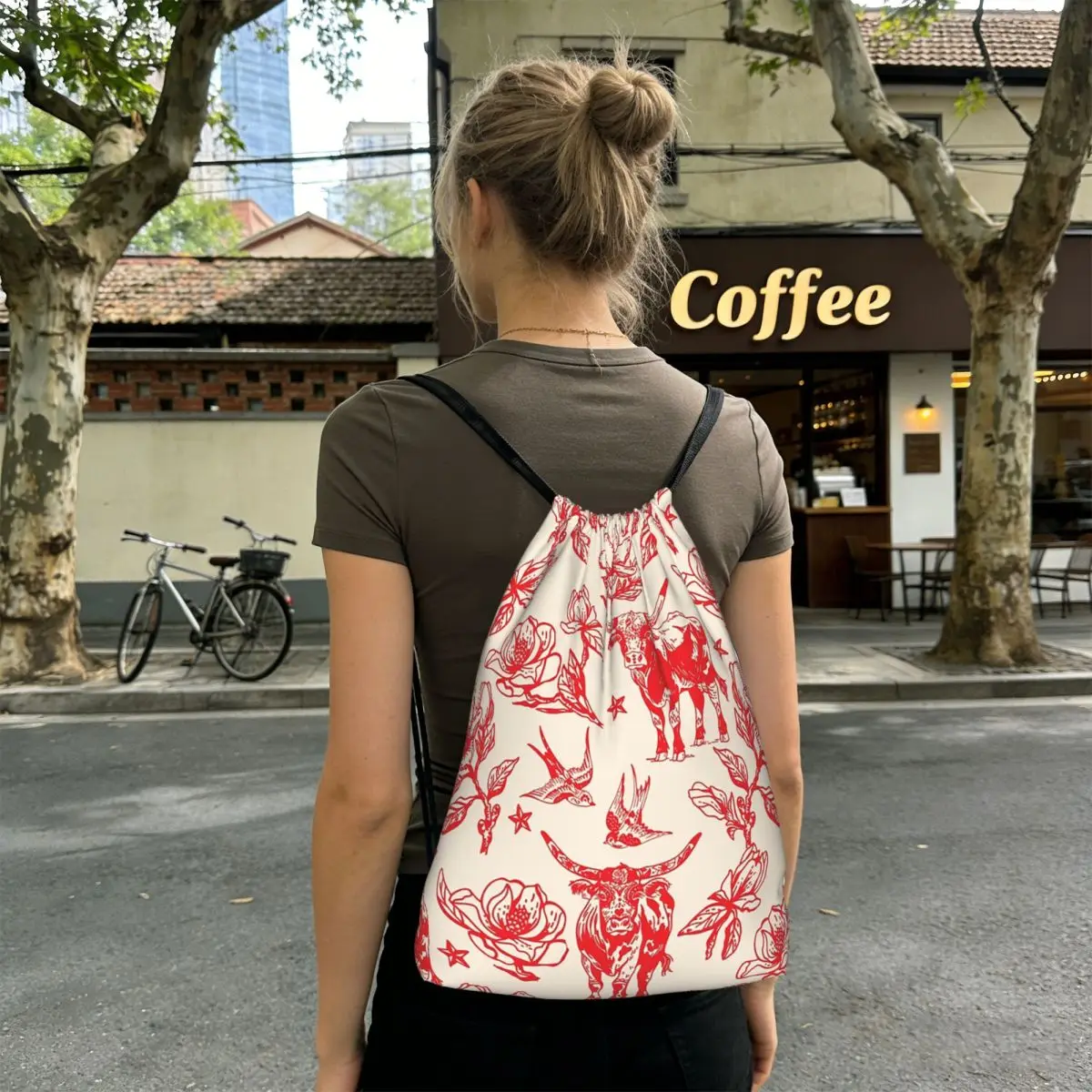 Ox Head Surrounding The Flowers Pattern Backpacks Casual Drawstring Bundle Pocket Sports Bag Book Bags for Man Woman School
