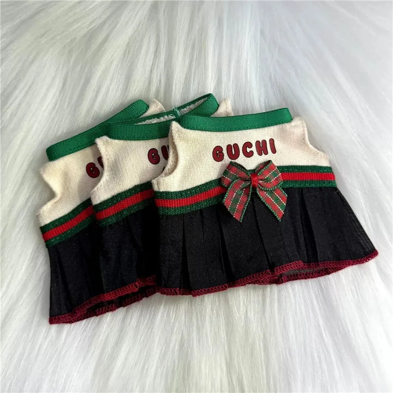 ชุดกระโปรงลายทางสีแดงน้ำเงินสุดหรูสำหรับตุ๊กตา Labubu ขนาด 15-17 ซม. พร้อมรองเท้าหนังแฟชั่น ชุดเสื้อผ้าและเครื่องประดับ