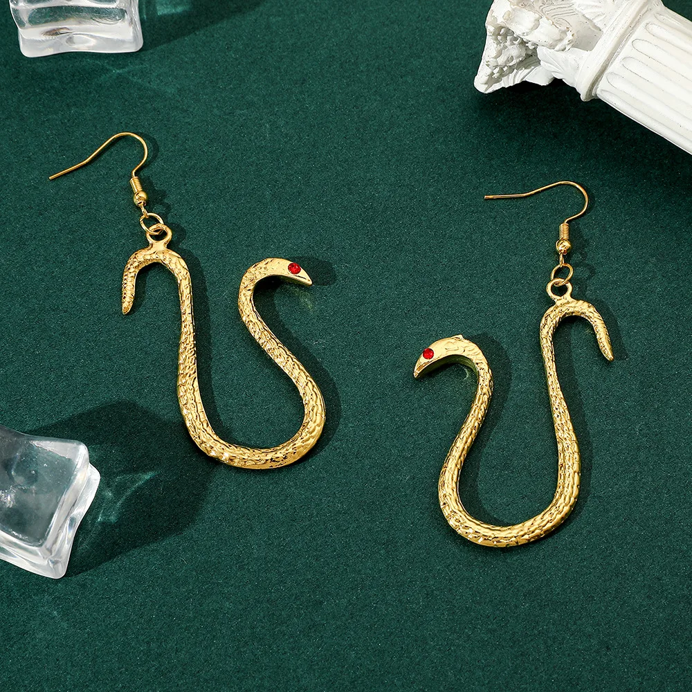 Anime Snake Stud Earrings Fashion Personality Unisex Cartoon Ear Pendant Cosplay Jewelry Accessory for Halloween Gift