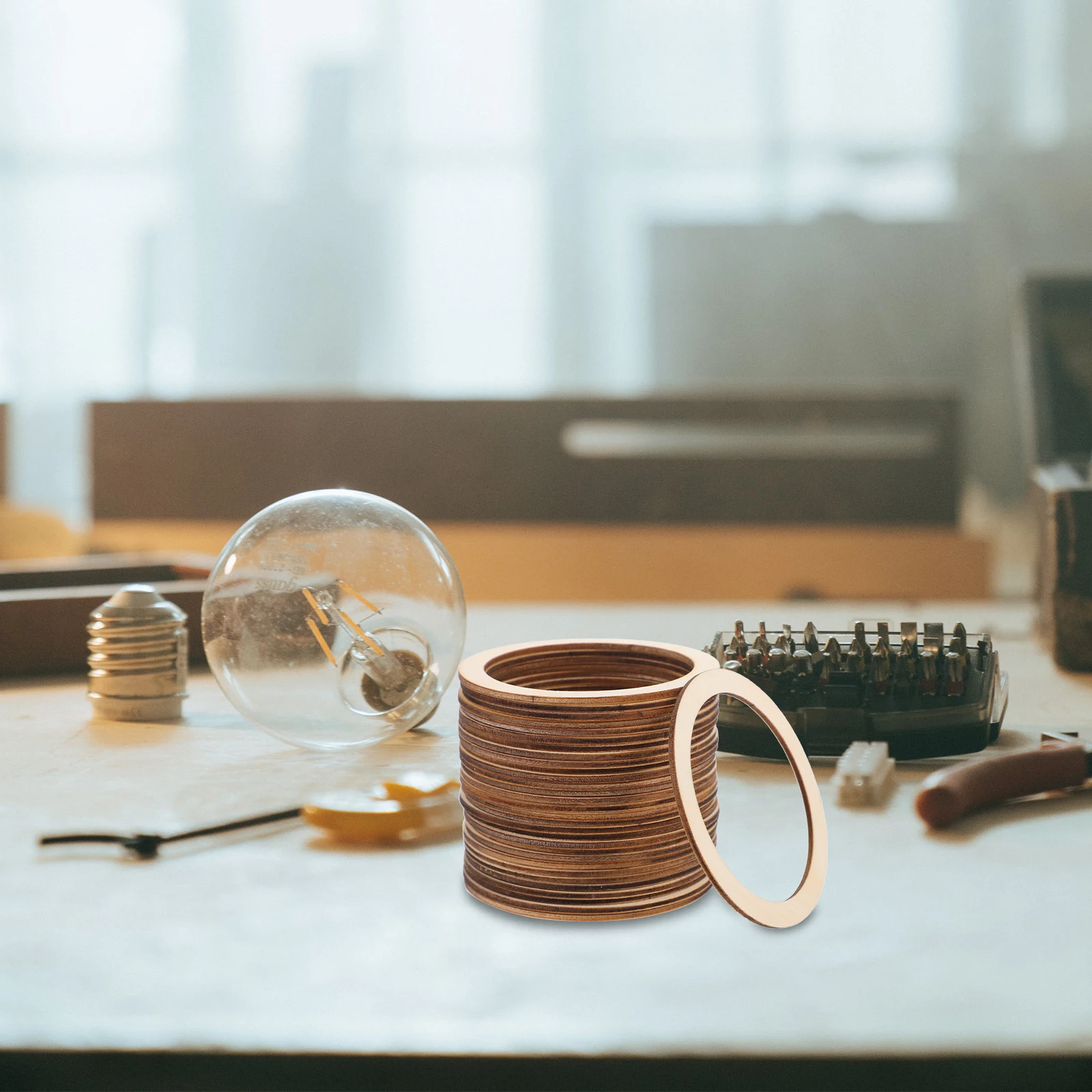 

30Pcs Wood Rings Flat Unfinished Smooth Wooden Circles DIY Crafting Macrame Jewelry Embellishments Wood Rings Wooden Circles