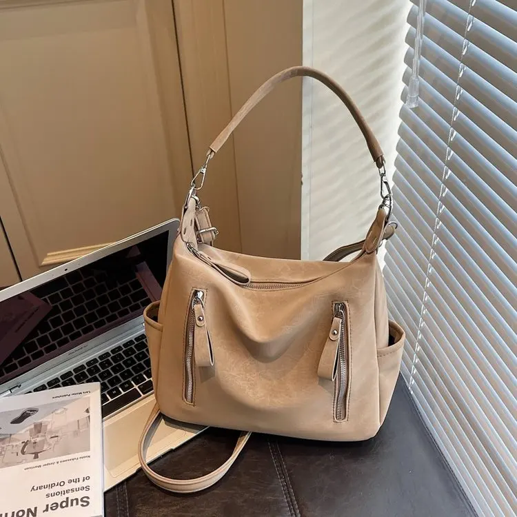 

2026 New High-end Large Capacity Women's Bag Fashion Commute Shoulder Bag Versatile Crossbody Bucket Tote Bag