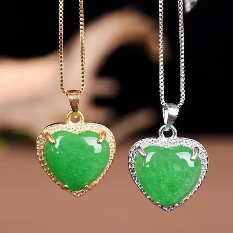 

Carved Natural Green Jade Inlaid Love Heart Pendant Chinese Necklace Charm Jadeite Jewellery Fashion Lucky Man Woman Amulet Gift