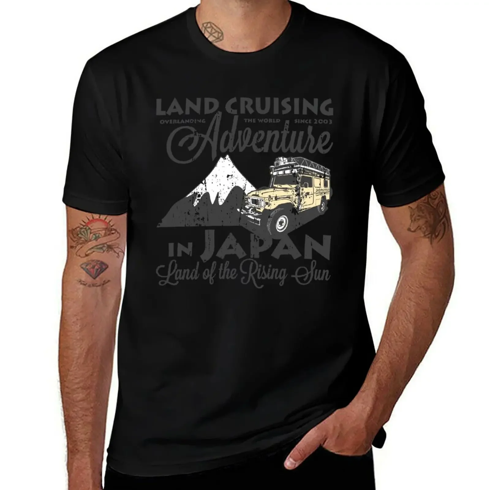 Landcruising Adventure in Japan - Curly font edition T-Shirt oversizeds T-shirts for men cotton