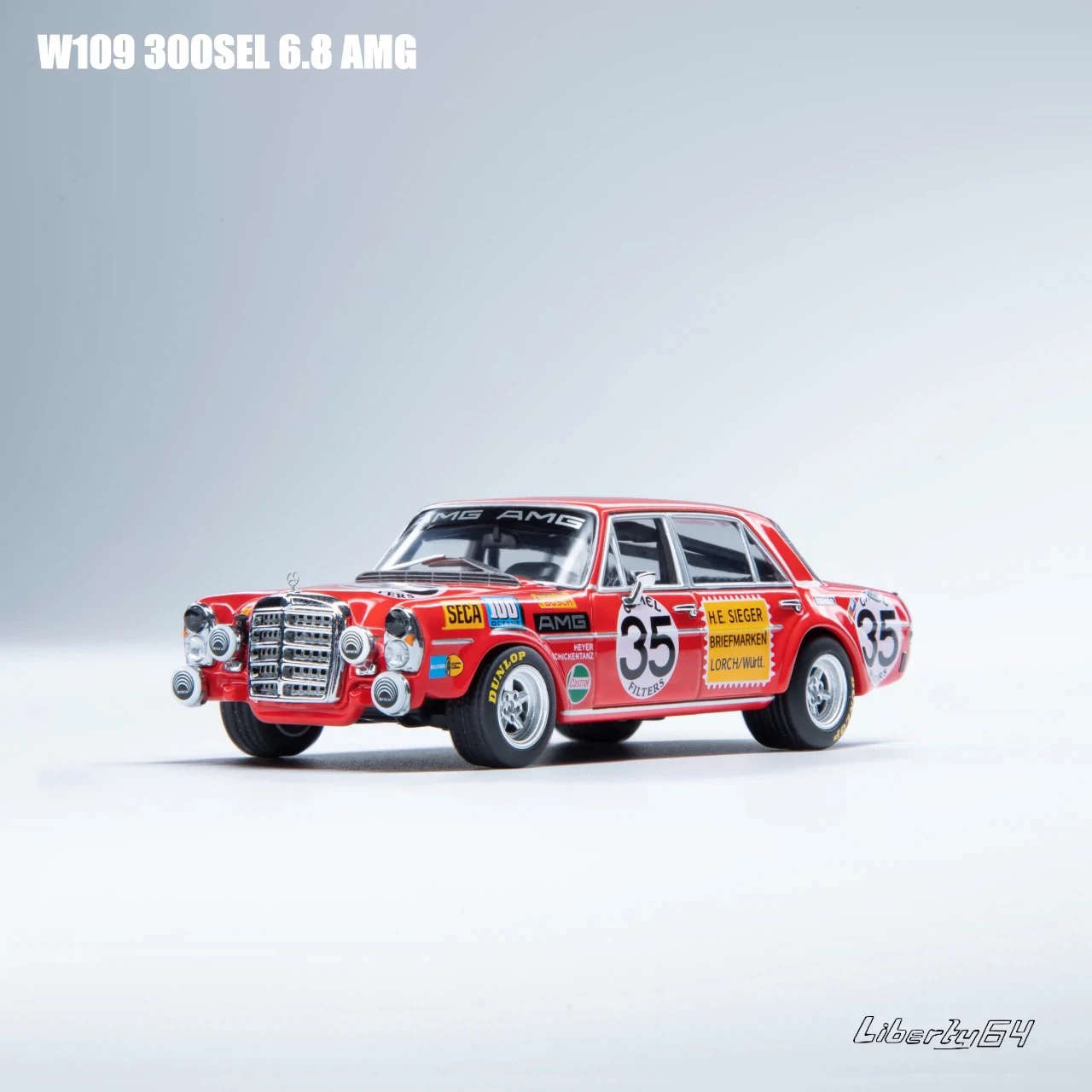 

Diecast 1:64 Scale BENZ 300 AMG Red Pig 35 Liberty Alloy Car Model Collectible Toy Gift Souvenir Display Ornament