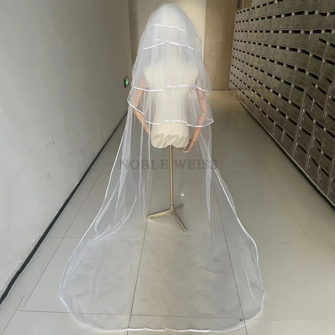 Ribbon Edge Wedding Veils Tulle Long Bridal Veil Four Layers Bridal Veil Long Bridal Party Veils Wedding Accessories Customized