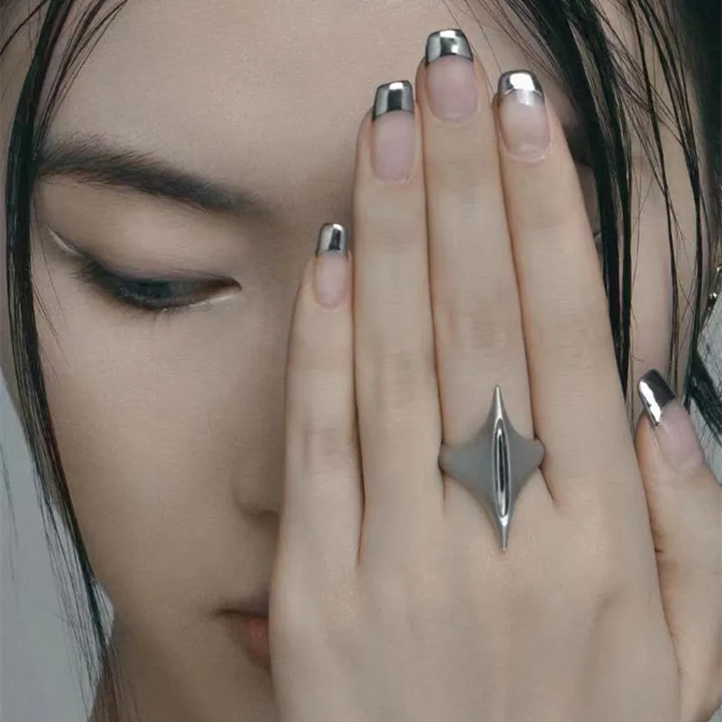 New The Blade Ring Niche Design Punk Style Metal Geometric Ring Personality Trend Men's and Women's Rings