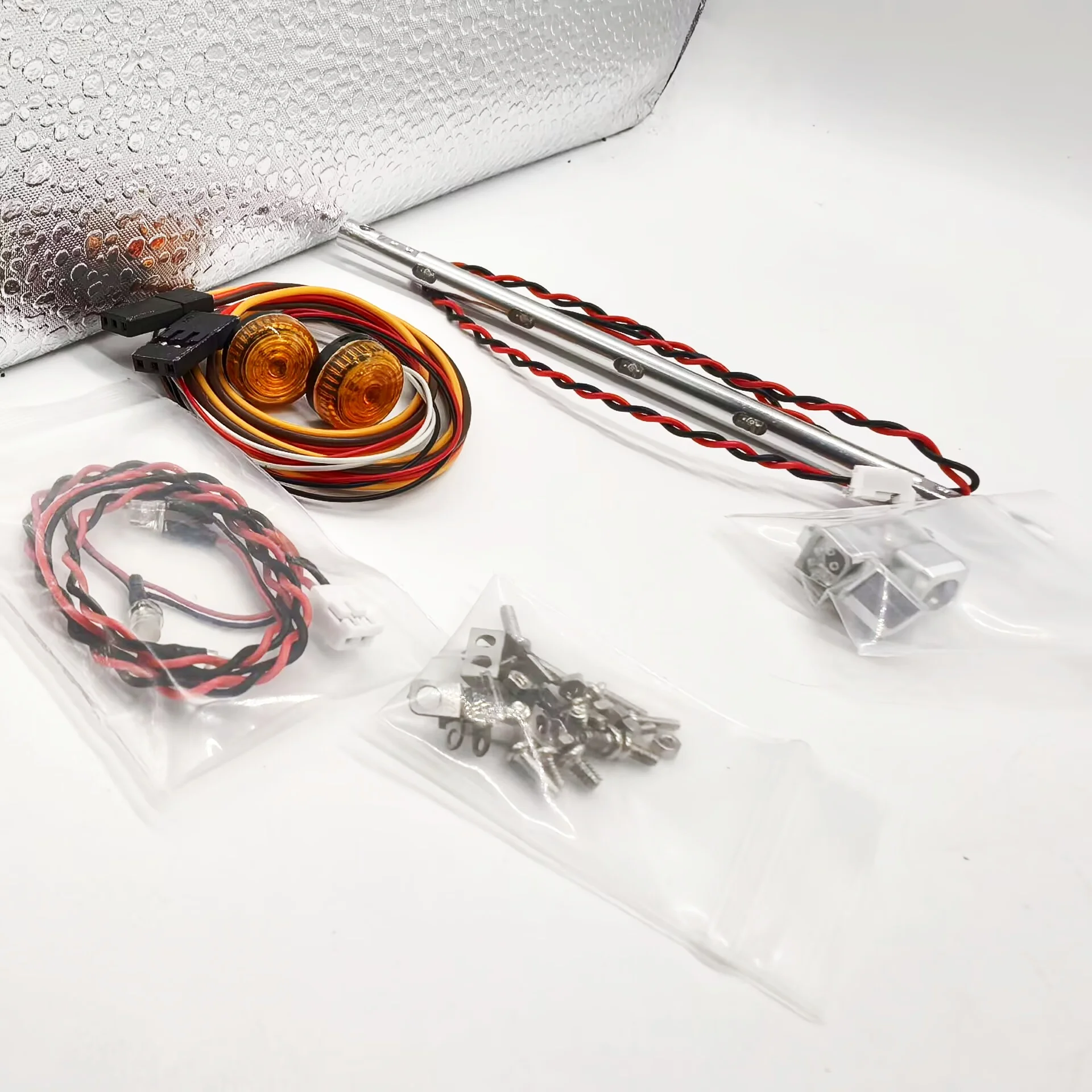 Luces LED de simulación de metal RC 1/14 para camiones de ingeniería, foco para camión volquete Tamiya, SCANIA, MAN, VOLVO, piezas DIY para camiones Tripper