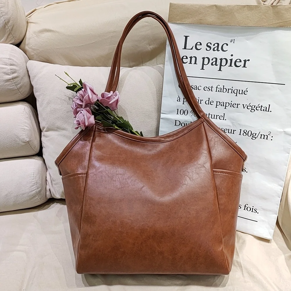 

Retro Leather Tote for Women Large Capacity Shopper Bag Female Shoulder Casual Elegant Commuting Purse Brown Big