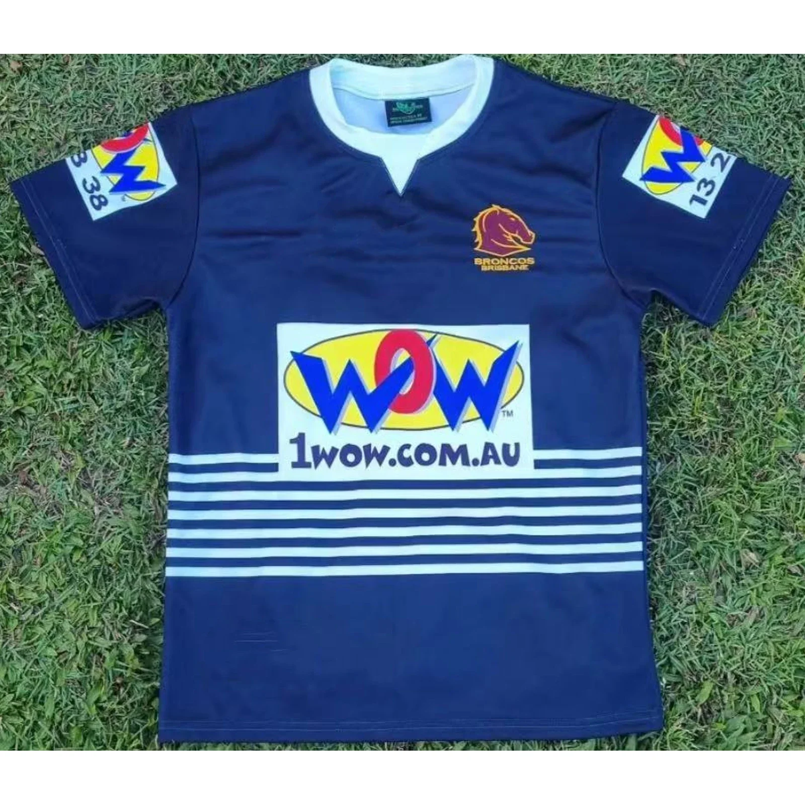 

2010 Brisbane Broncos Mens Retro Rugby Jersey