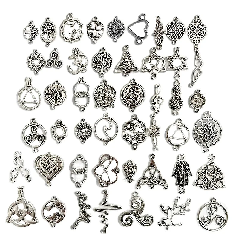 

30 x Celtics Knot Trinity Triquetra Charms Pendants 2 Sided for DIY Jewelry Making Findings 16x14mm