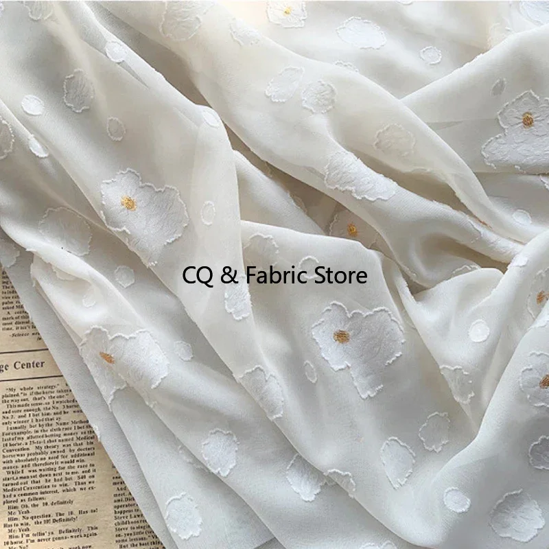 

Новая шифоновая золотая шелковая ткань с цветочной огранкой, неэластичная жаккардовая ткань, сделай сам, женский дизайнерский швейный материал Hanfu