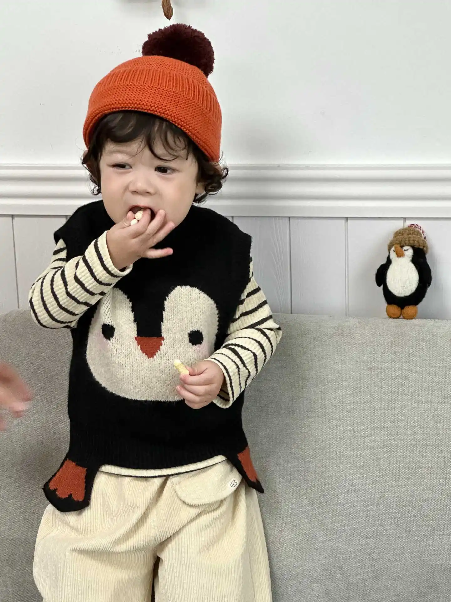 Рисунок 6 - Осень 2024, новый детский вязаный жилет без рукавов