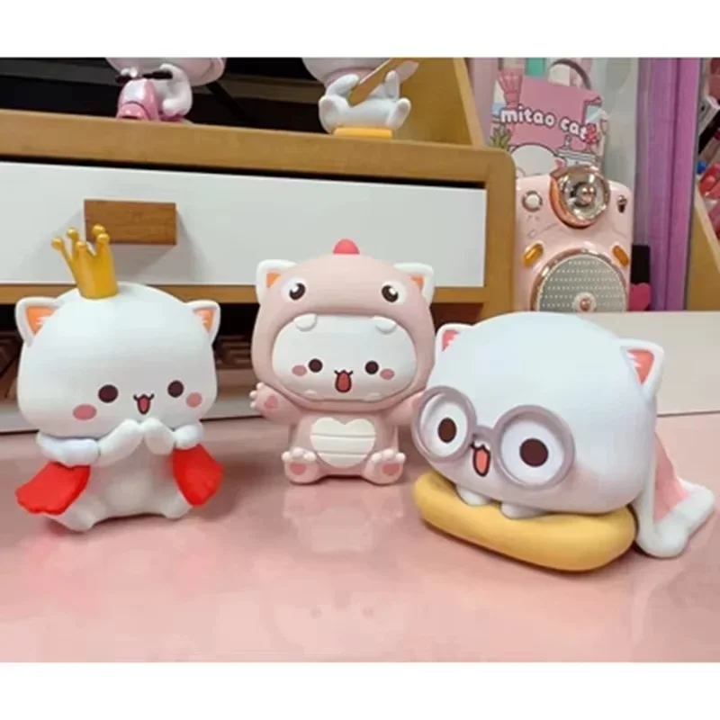 Spot Mitao Cat Peach Cat Love Like Peach Series Blind Box Q Version Anime Figure Mystery Box Surprise Guss Bag Collectible Toys