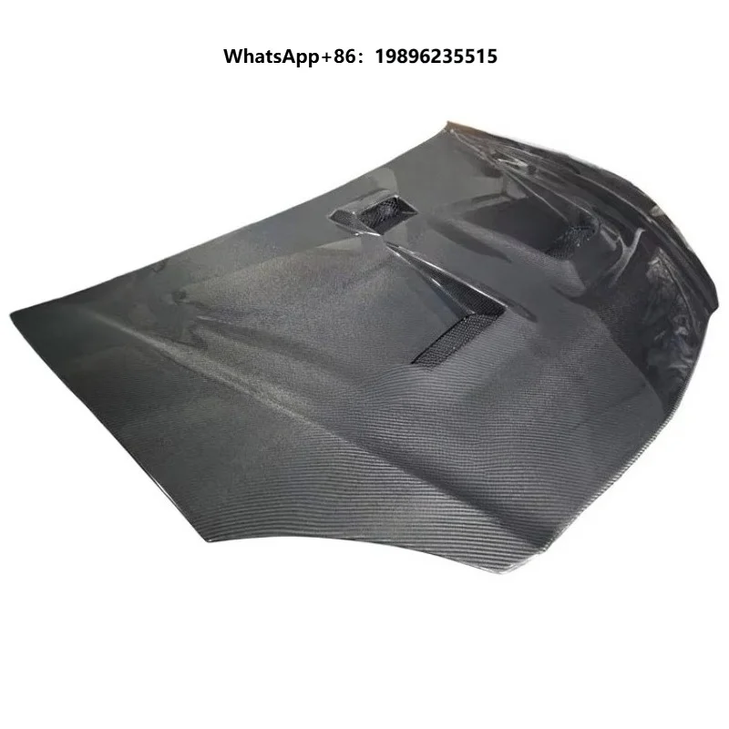 Carbon Fiber Engine Hood Bonnet for  DC5 2003 2004
