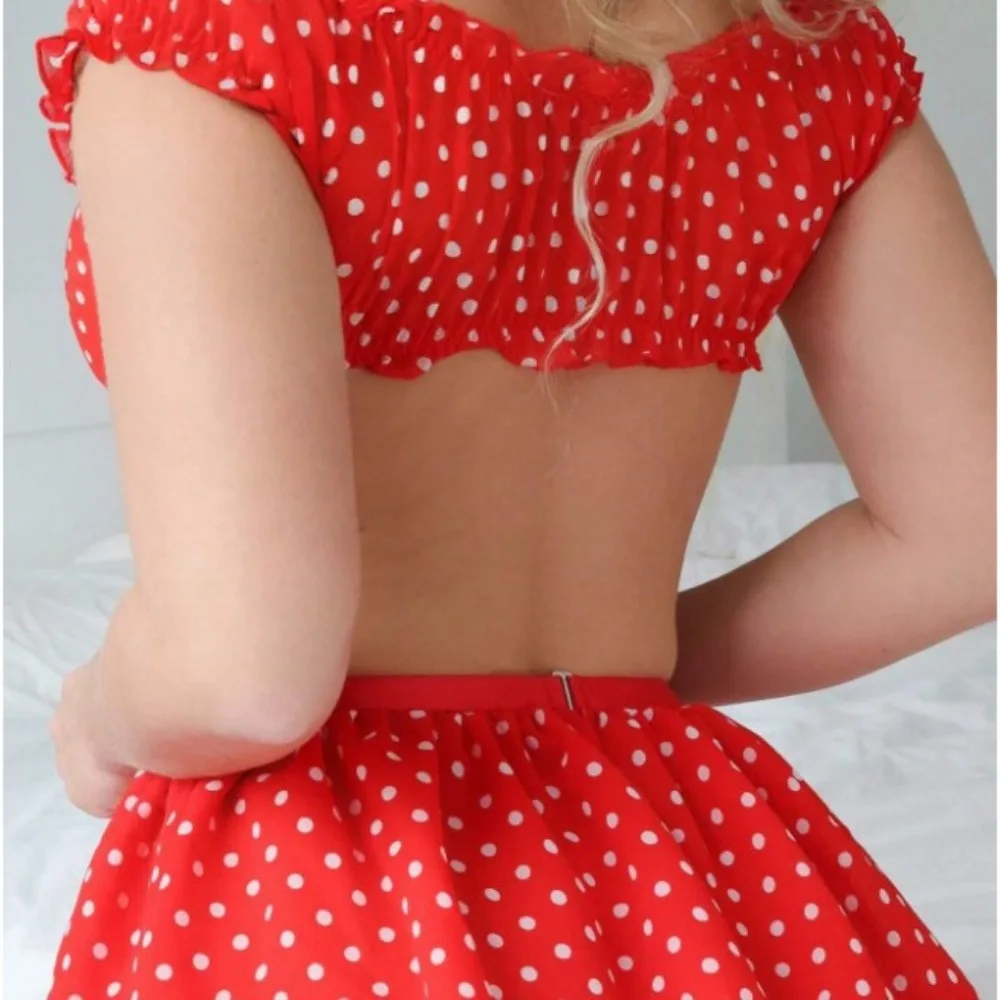Polka Dots Sexy Tutu Women's Lingerie Set High-value Fashionable and Exquisite Off-the-shoulder Slot Two-piece Set
