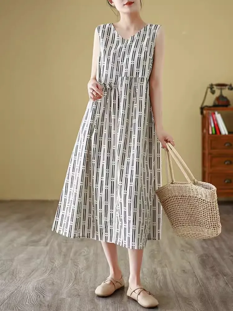 

Literary Elegant Stripe Cotton Tank Dresses 2024 New Summer Age-reduced Slim Long Dress A-Line Sleeveless Midi Dress for Women