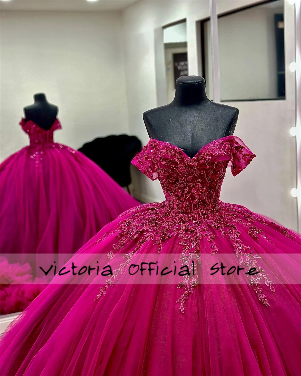 Dark Pink Ruched Train Off The Shoulder Sweetheart Quinceanera Dress Ball Gown Mexican Sweet Sixteen Dress Wedding Gowns Corset