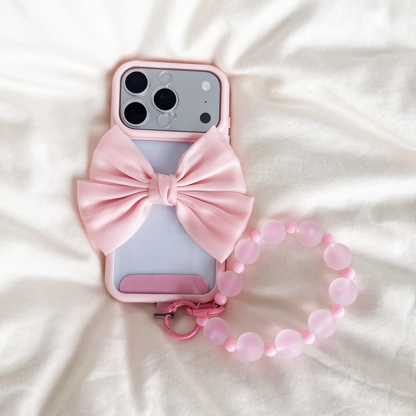 Phone Accessories Crochet - Różowe etui na telefon z kokardką,