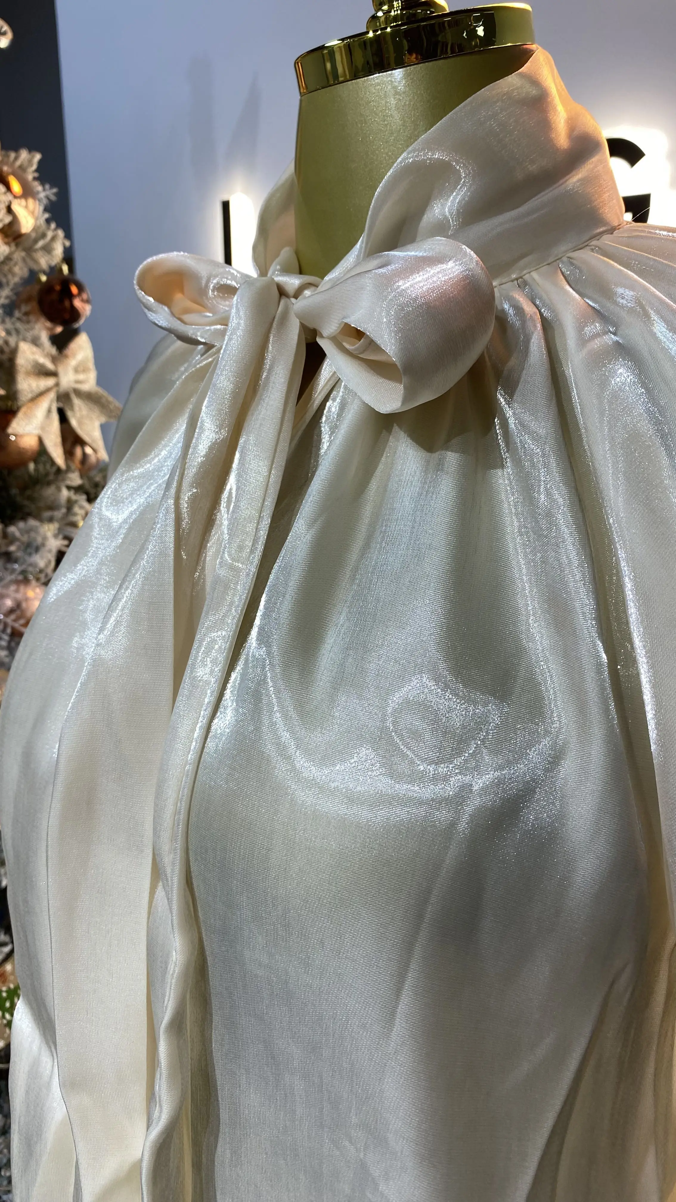 秋の女性用長袖シャツ、無地カジュアルシャツ、女性用エレガントな服。-GZXX441