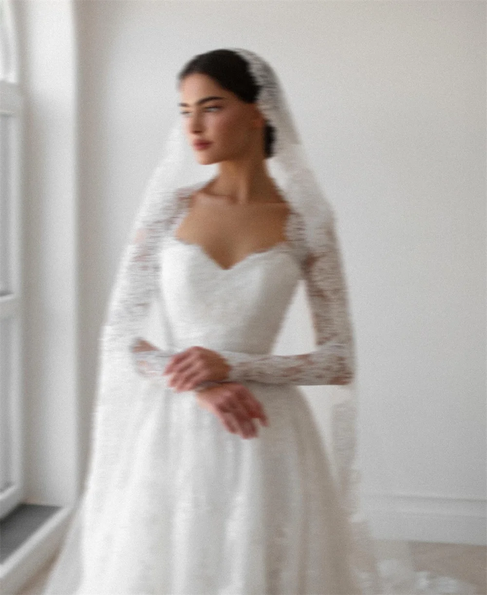Kyoto Aanpassen Witte Kant Applicaties A-lijn Trouwjurken Sweetheart Lange Mouwen vestidos de novia Lange Trein Avondjurk