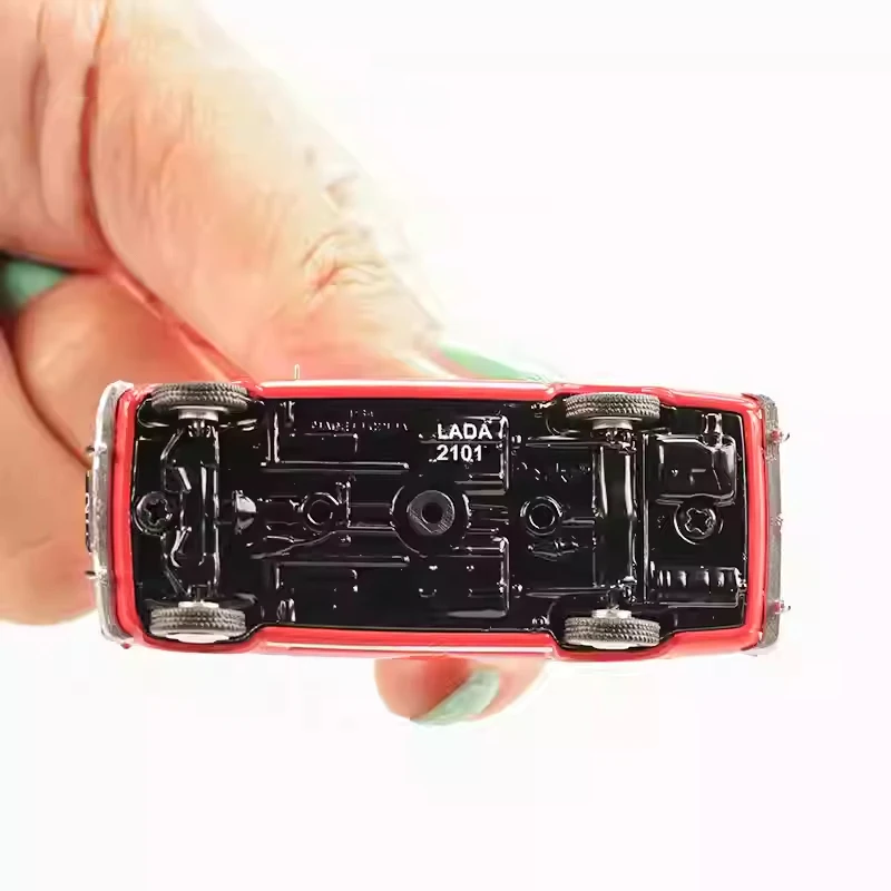 بيركا 1:64 لادا 2101 سبيكة سيارة Diecasts ولعبة المركبات نموذج سيارة مصغرة مقياس نموذج سيارة للأطفال