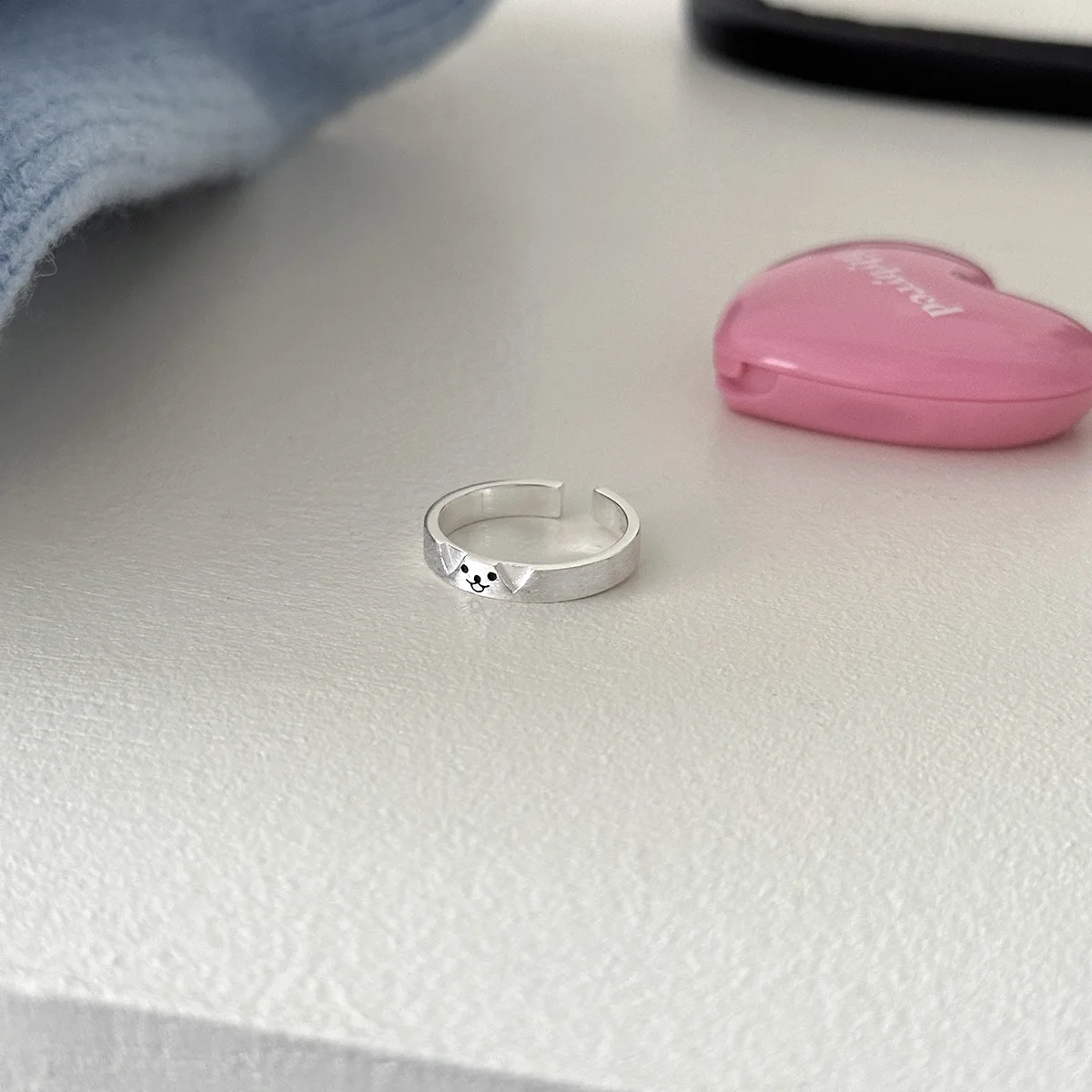 Cute Puppy And Cat …