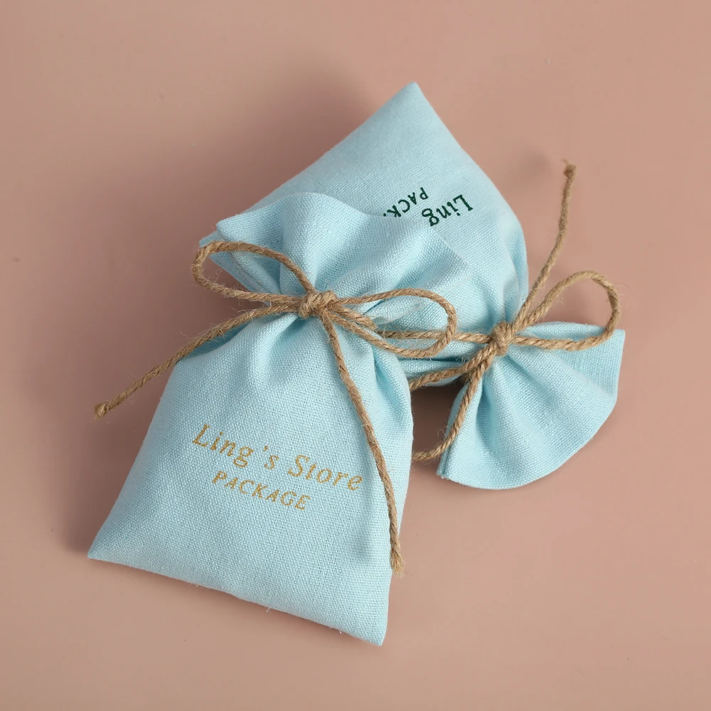 100 pièces bleu bijoux sac 7x9 cm faveurs de mariage cadeau coton toile pochettes belle Festival fête cadeaux d'anniversaire emballage conteneur