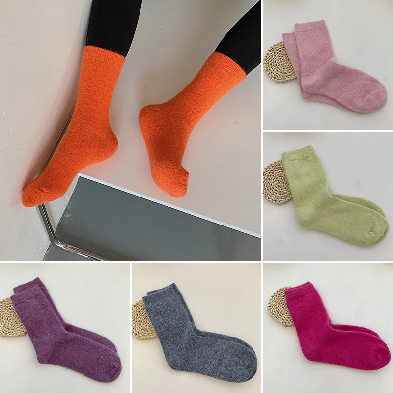 Chaussettes chaudes en fausse fourrure pour femmes, chaussettes d'hiver en poils de lapin Angora, couleur unie, épaisses, en laine de lapin