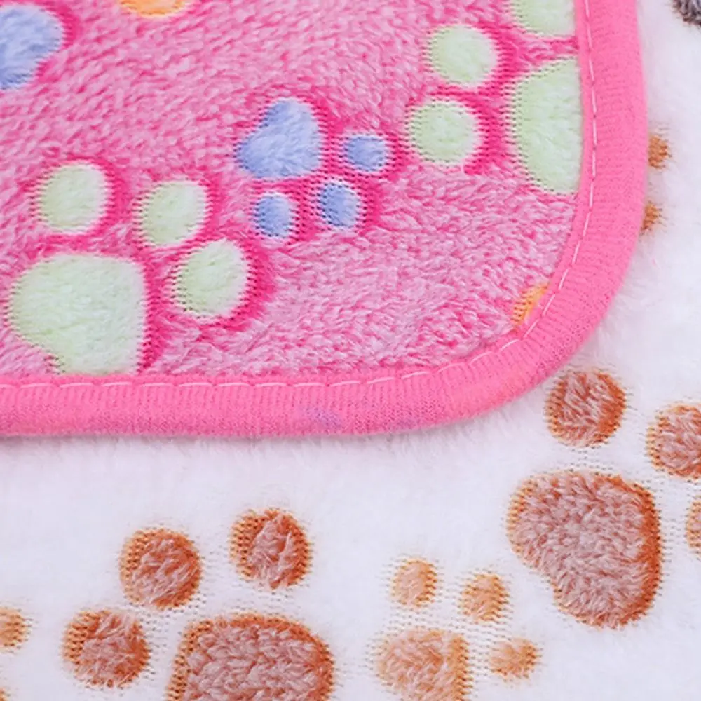 Cute Comfortable Dogs Warm Cats Paw  Pet Blanket Flannel Blanket Winter Quilt Fleece Blanket