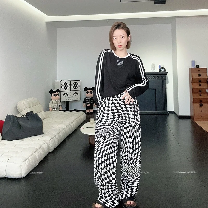 

Blacold Anti-Wrinkle round Ne Spor T-irt And High Waist Wide Leg Pants Faion Set for Women 2023 Autumn Collection