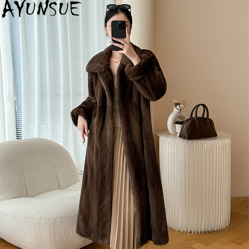 Ayunsue casaco de vison natural de alta qualidade, roupas quentes de inverno para mulheres, casacos de pele real de vison inteiro, comprimento médio, novo em casacos 2026