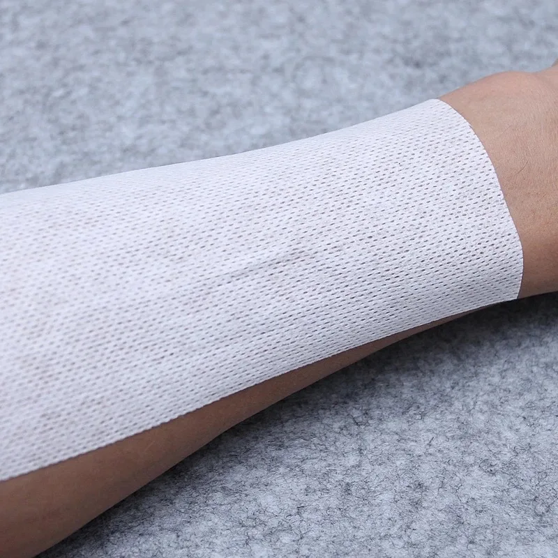 1 Roll 5cmx5m Non-Woven Breathable Tape Skin Healing Protective Soft Fabric Cloth Adhesive Antibacterial Wound Dressing Bandage