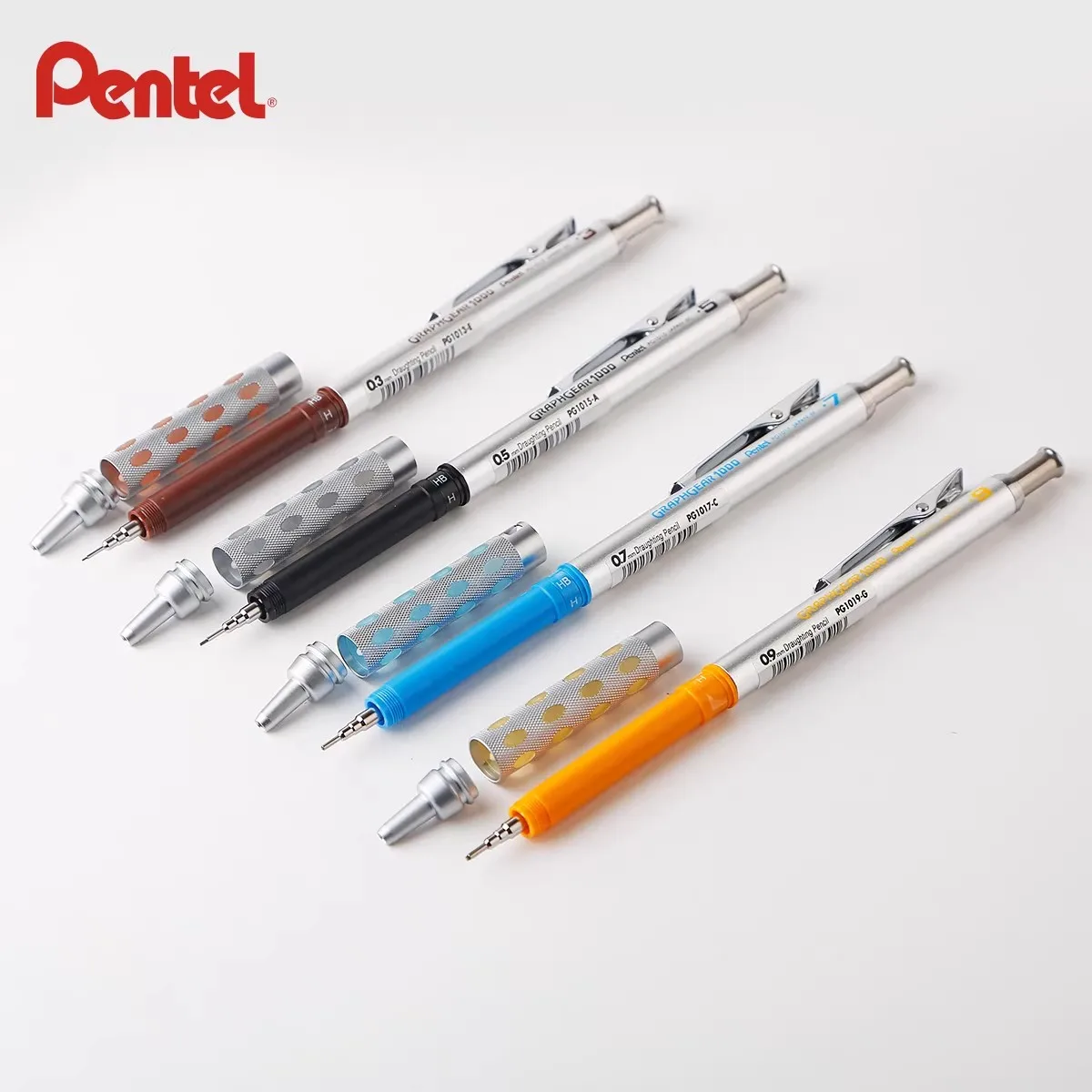 

Автоматический чертежный карандаш Pentel PG1000 ​ Профессиональный прецизионный карандаш с цельнометаллическим корпусом и выдвижным наконечником, 4 размера, для студии и скетчинга