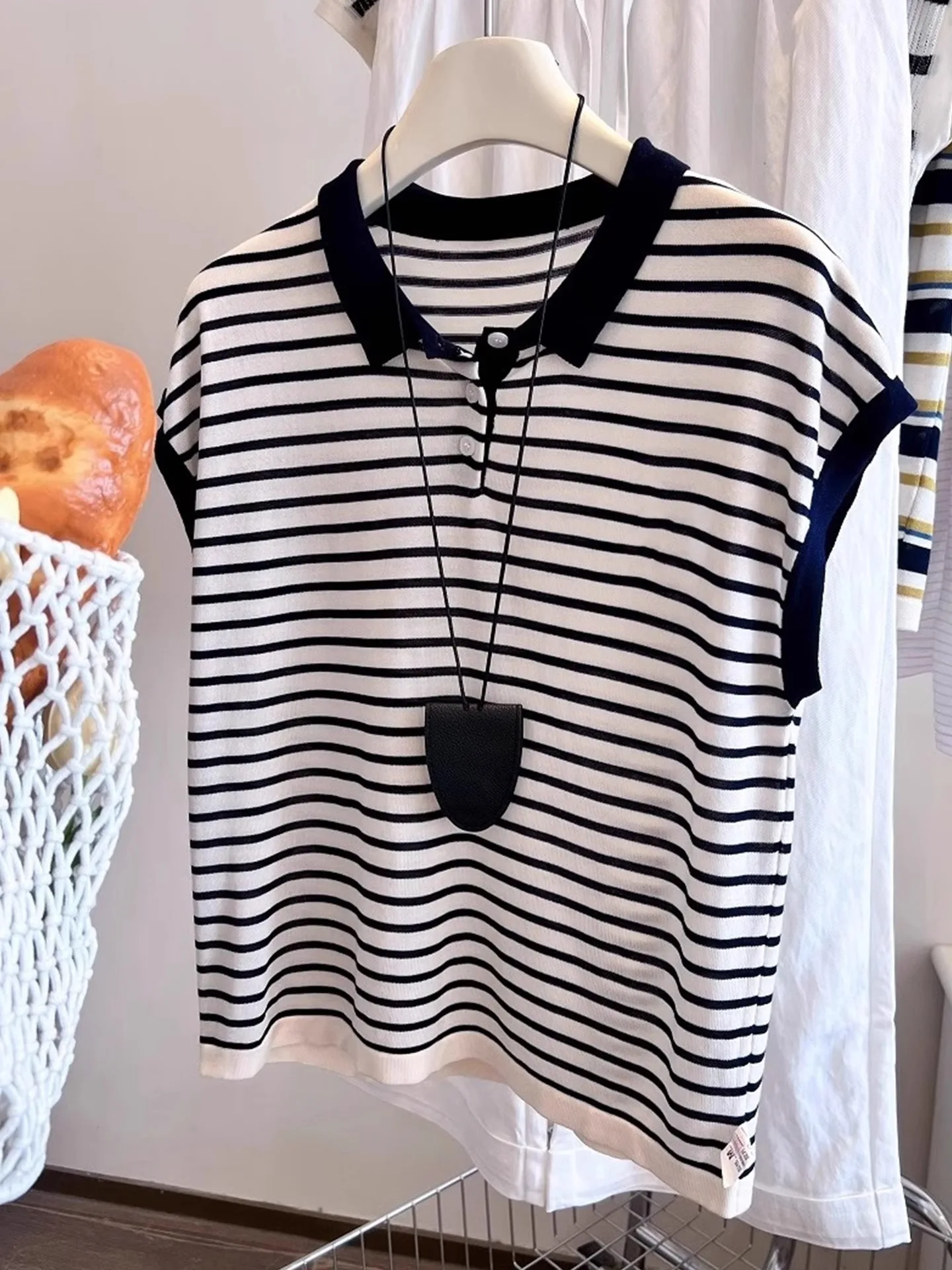 

Ele Skin-Friendly Striped ort-Sve Knitted T-irt Collar f-Buttoned Versatile Summer Top for Young Women