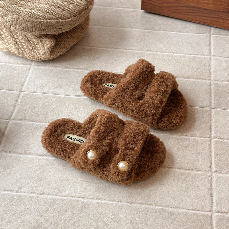 Girls Retro Plush Slippers 2025 Autumn and Winter Outdoor Wear New Korean Version of Joker Warm Children's Flat Cotton Mop.