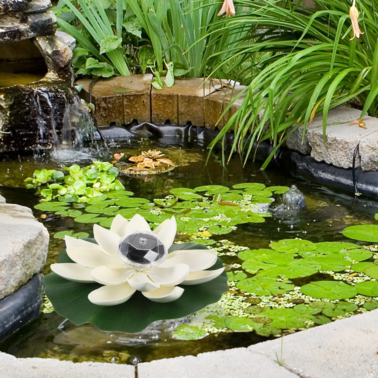 

Solar Lotus Lamp Outdoor Waterproof Floating Lily Pad Light Garden Pond Yard Lights LED Solar Powered Decoration