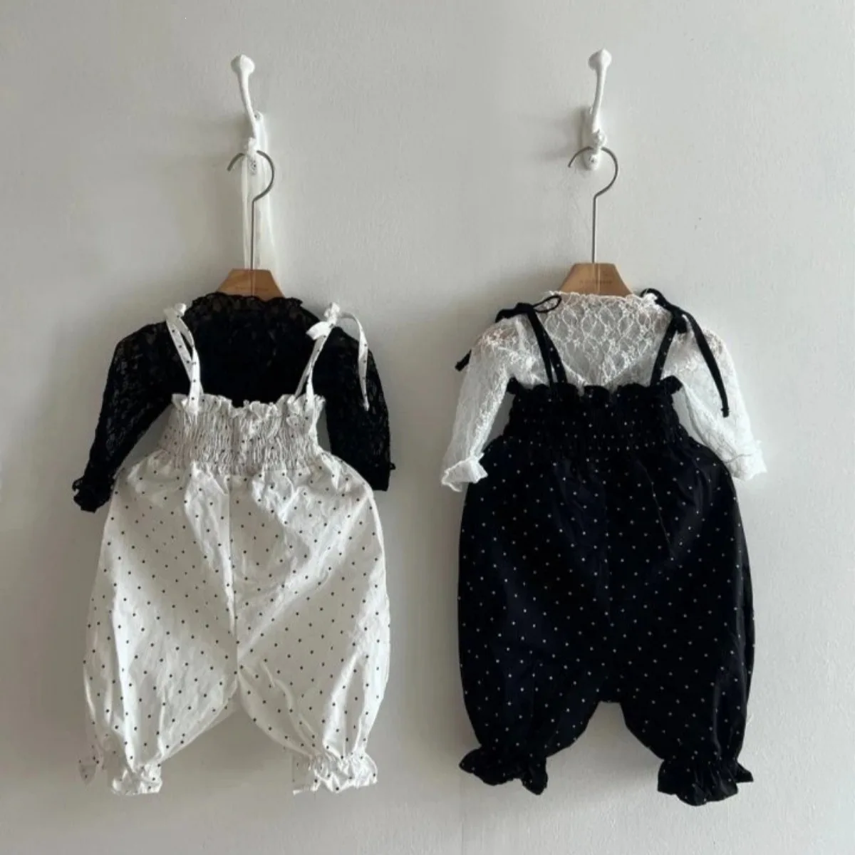 

2026 Summer New Baby Girl Sleeveless Sling Romper Cute Princess Infant Overalls Newborn Girl Dot Print Jumpsuit Toddler Clothes