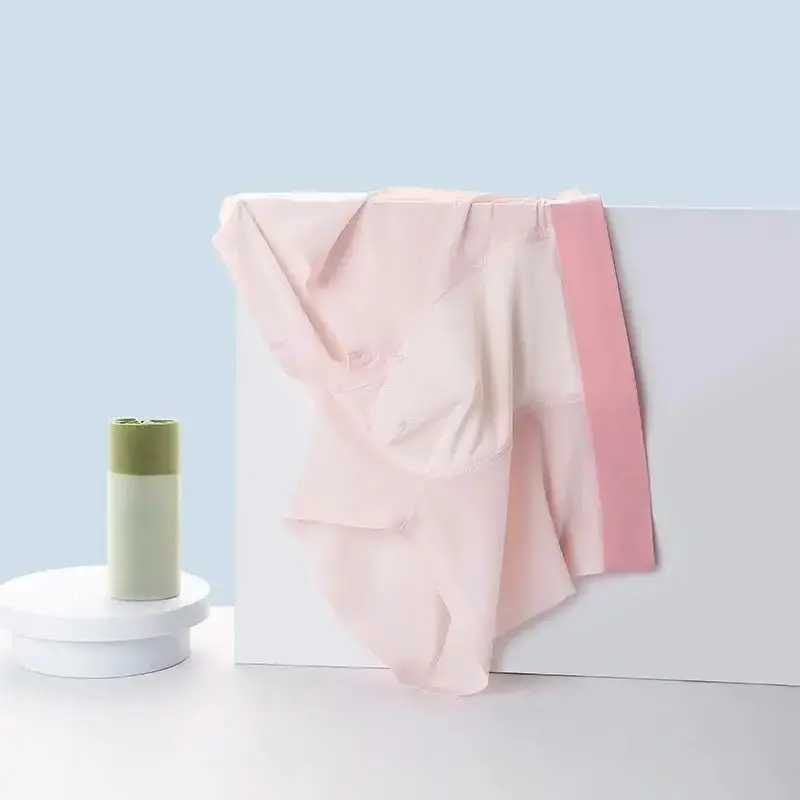 超薄型メンズボクサーブリーフボクサー男アイスシルクパンティーボクサーとパンツセクシーな男性 Unerderwear ショーツ下着メンズギフト