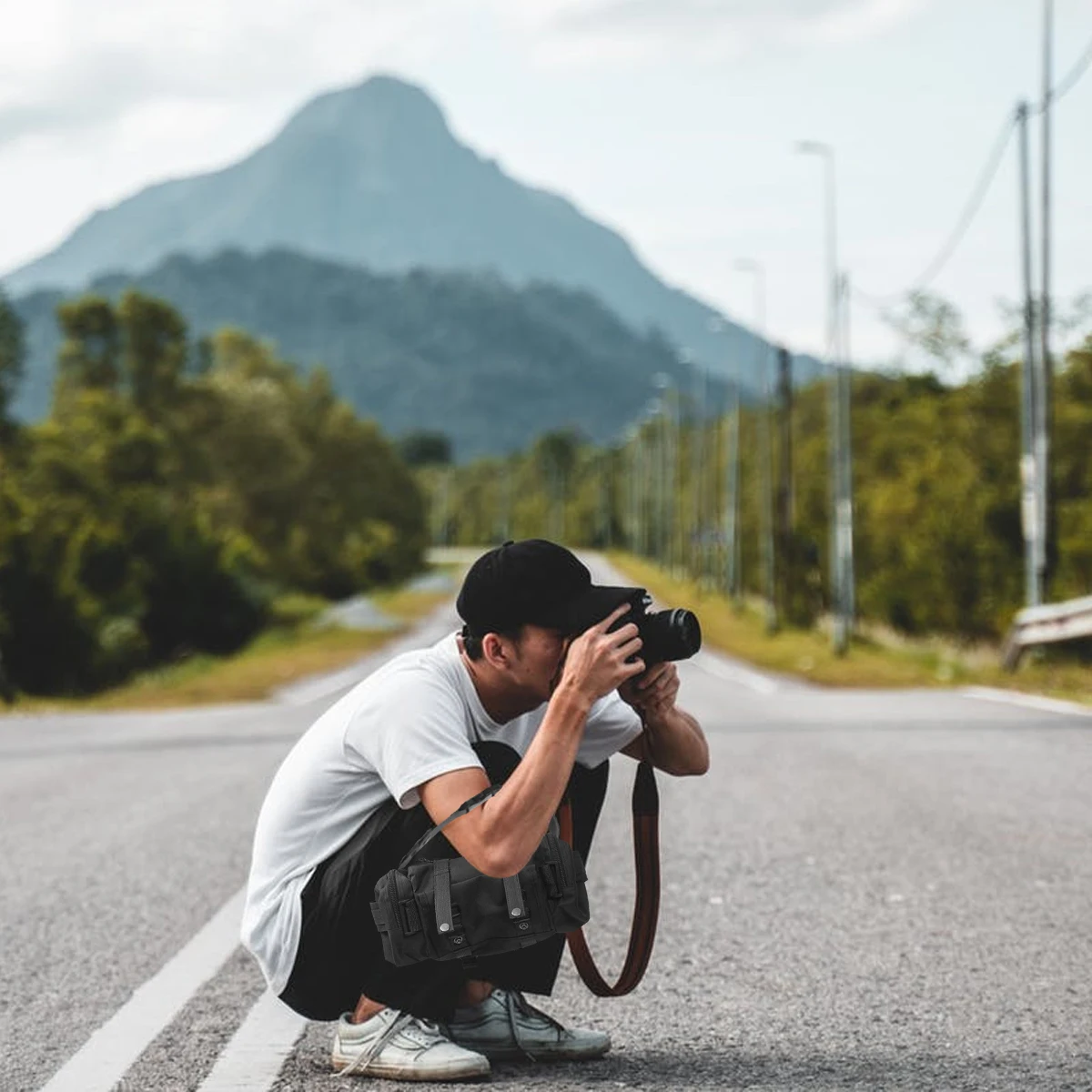 

Waterproof Camera Bag Compact Lightweight Travel Casual Outdoor Multipurpose Lens Storage Shoulder Handbag